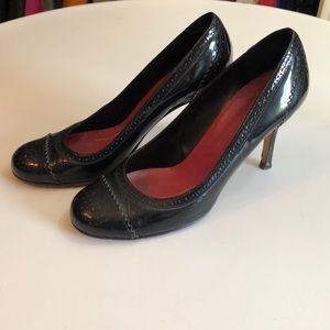 Kate Spade Black Patent Leather pumps